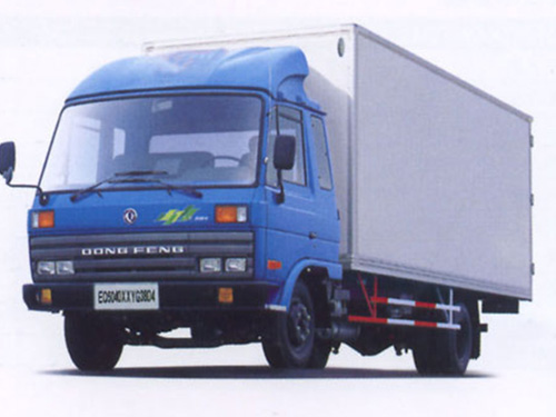 東風廂式貨車4T